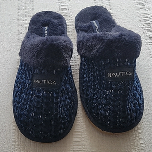 NAUTICA WOMENS WOOL KNIT SLIPPER 9-10